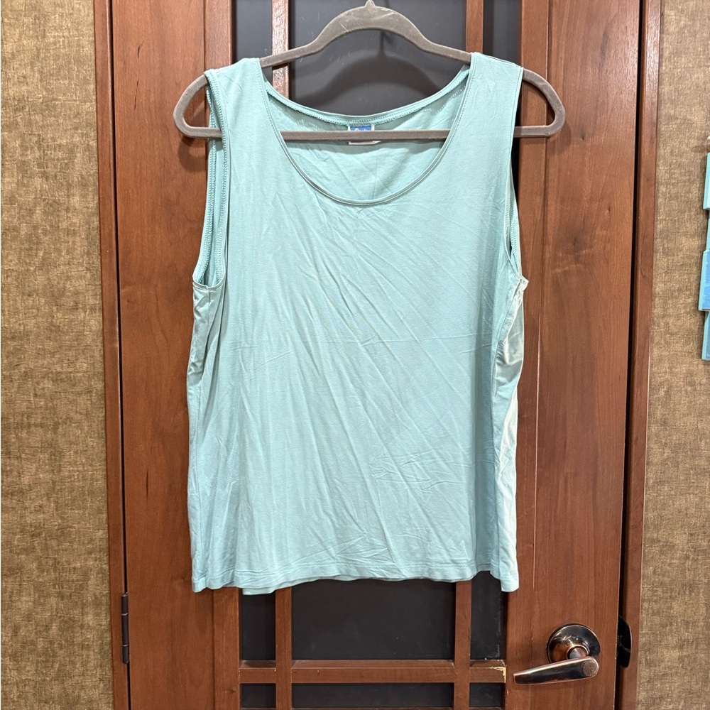 Ripskirt Hawaii Mint Green Simple Tank XL EUC
